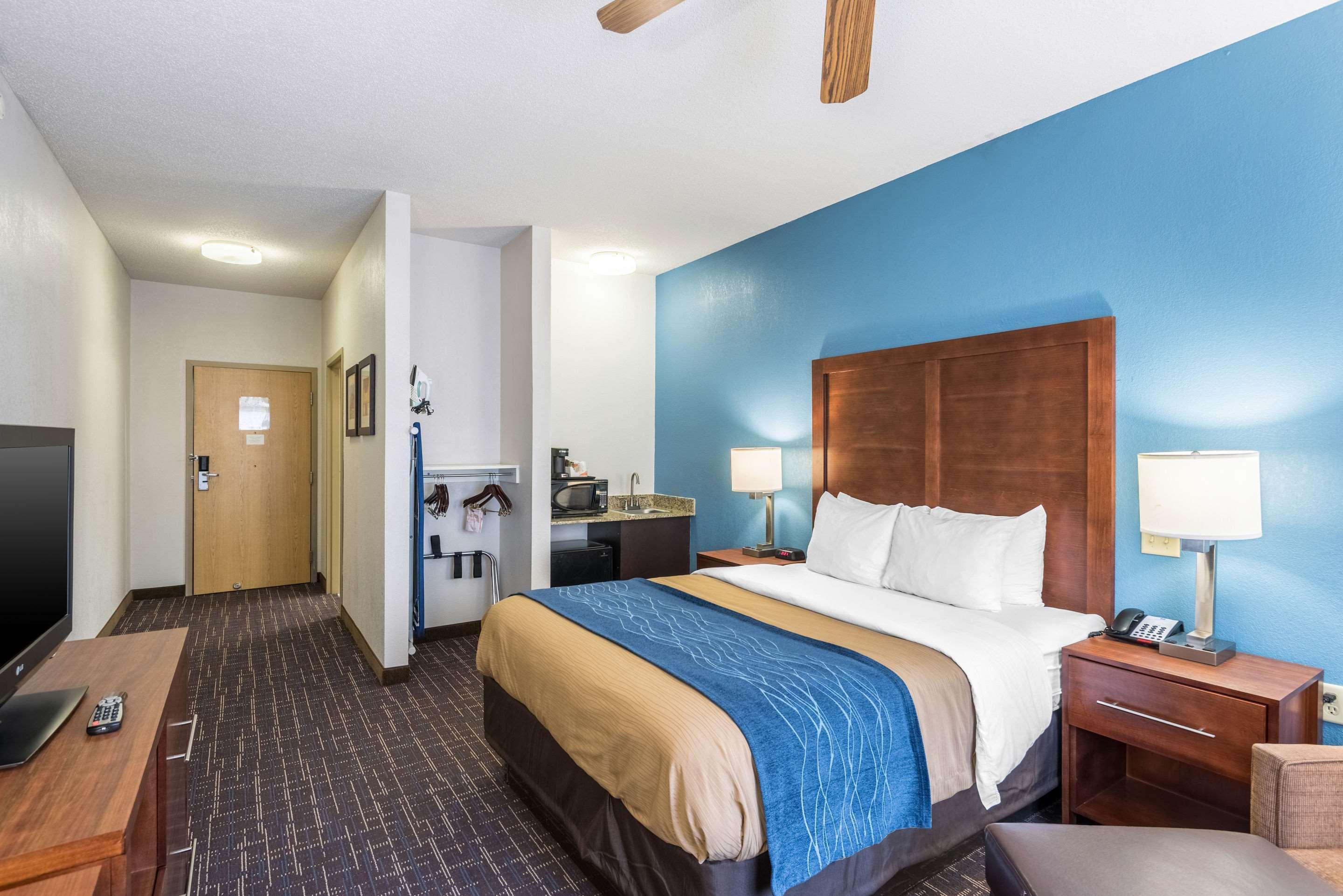 Comfort Inn & Suites Lees Summit - Kansas City Lee's Summit Bagian luar foto