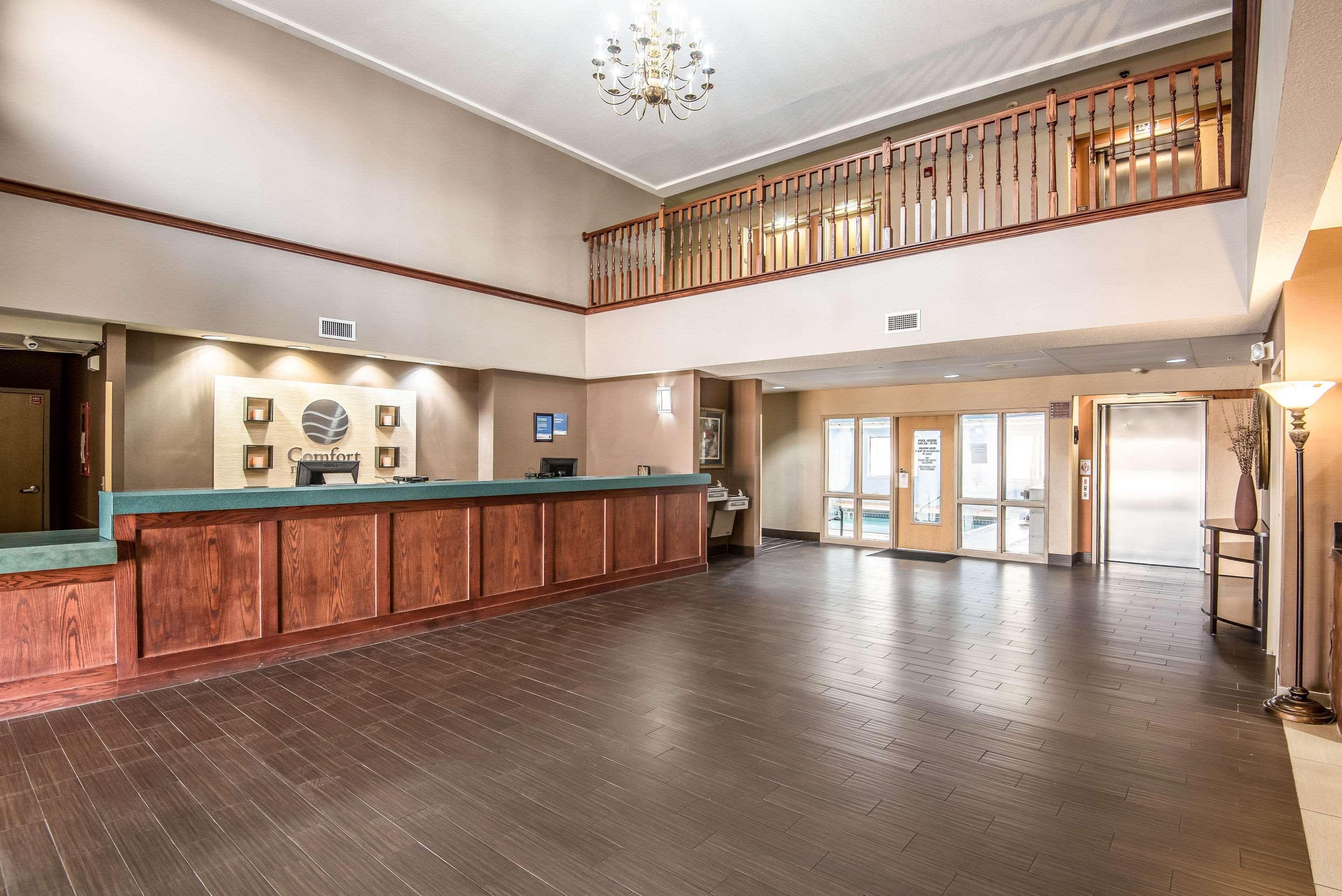 Comfort Inn & Suites Lees Summit - Kansas City Lee's Summit Bagian luar foto