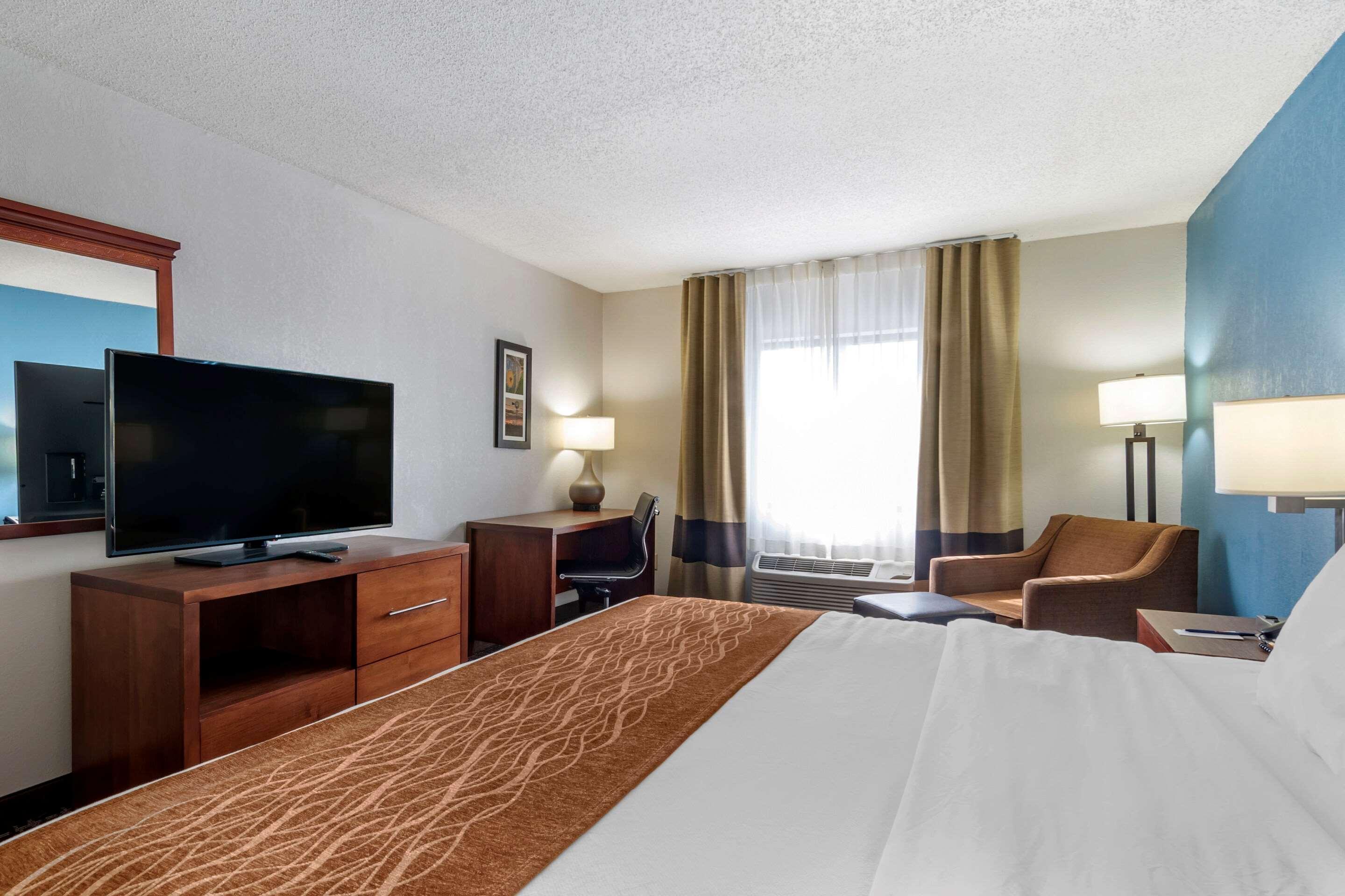 Comfort Inn & Suites Lees Summit - Kansas City Lee's Summit Bagian luar foto