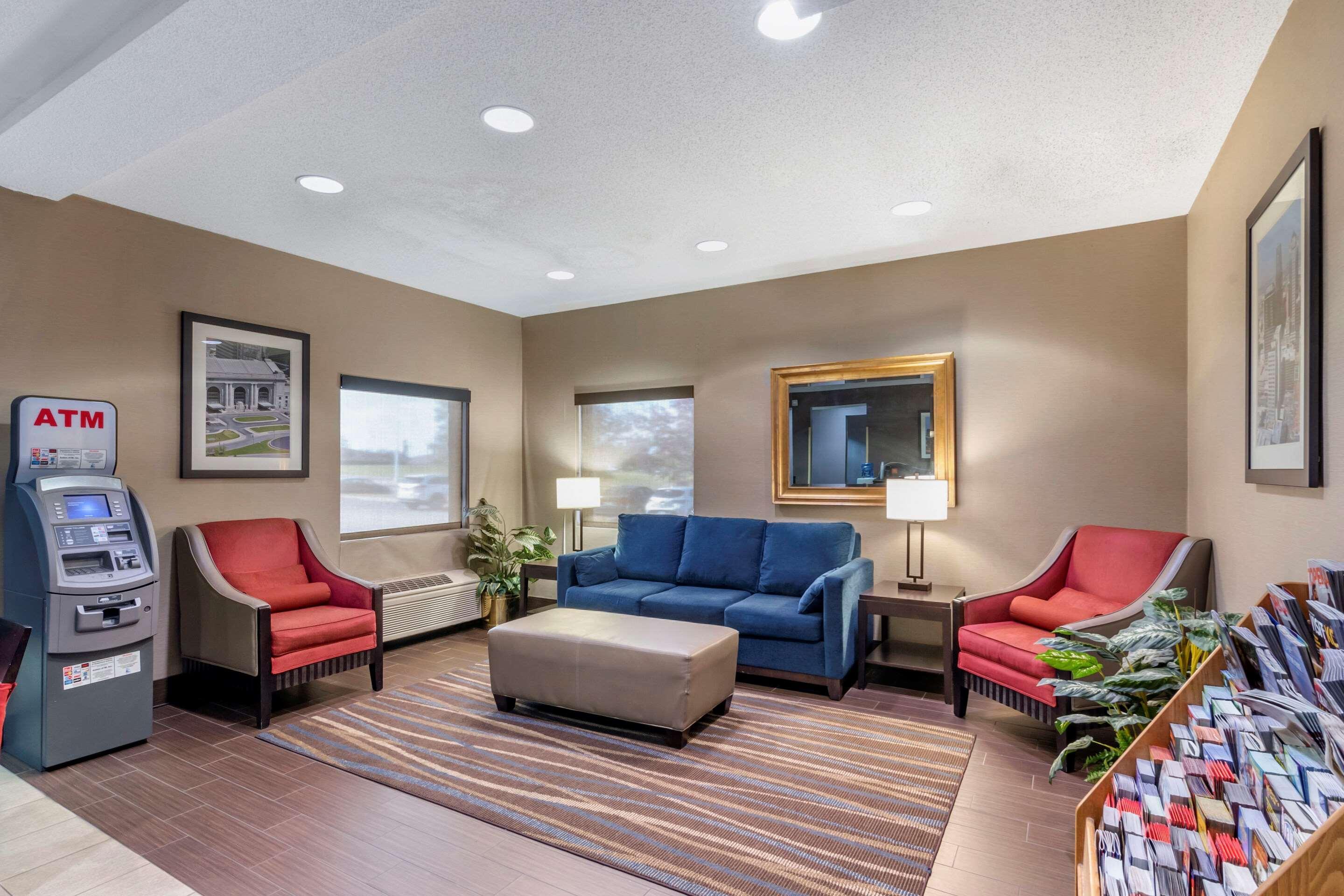 Comfort Inn & Suites Lees Summit - Kansas City Lee's Summit Bagian luar foto