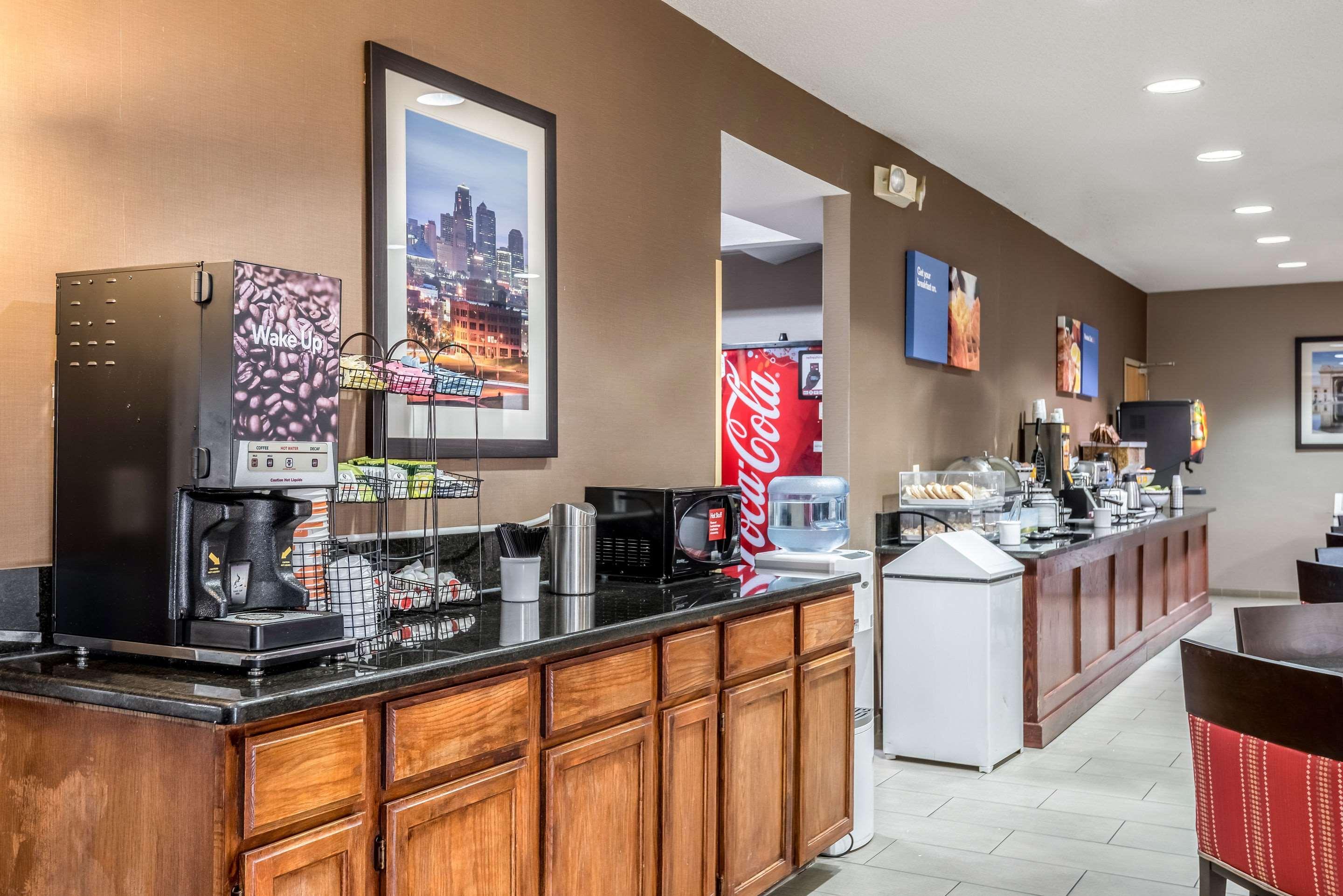 Comfort Inn & Suites Lees Summit - Kansas City Lee's Summit Bagian luar foto