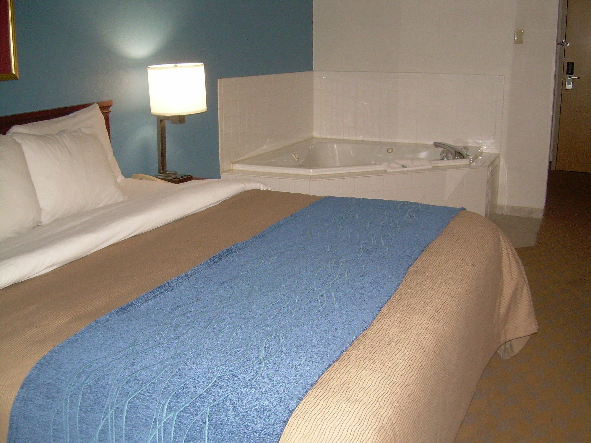 Comfort Inn & Suites Lees Summit - Kansas City Lee's Summit Bagian luar foto